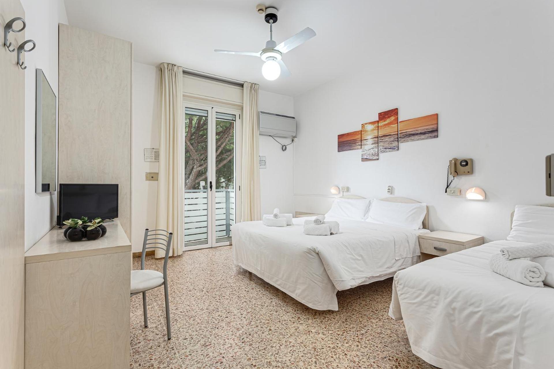 Hotel Cuba Milano Marittima Esterno foto